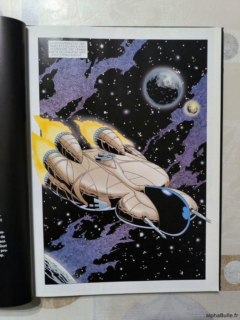 Vaisseau seul dans l'espace